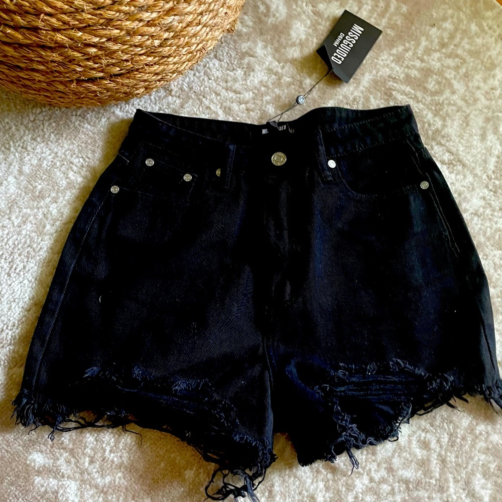 Black Jean shorts 🖤